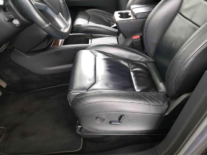 Photo 15 VIN: 5YJXCCE26HF046883 - TESLA MODEL X 