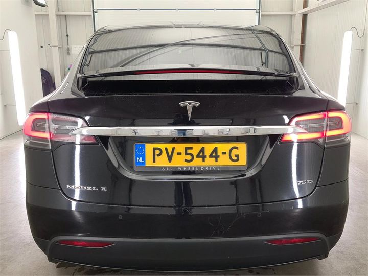 Photo 21 VIN: 5YJXCCE26HF061853 - TESLA MODEL 