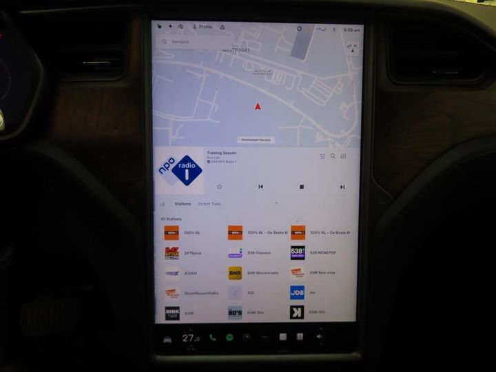 Photo 11 VIN: 5YJXCCE26KF183992 - TESLA MODEL X 