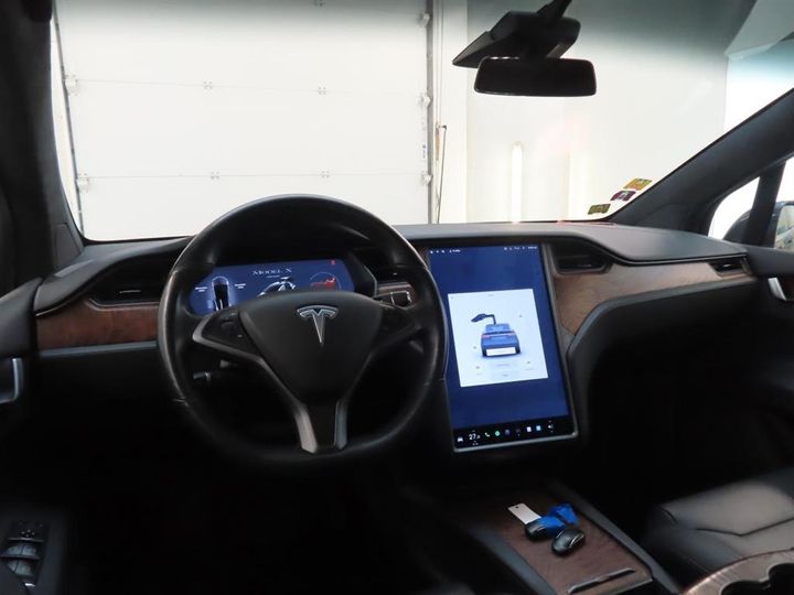 Photo 2 VIN: 5YJXCCE26KF183992 - TESLA MODEL X 