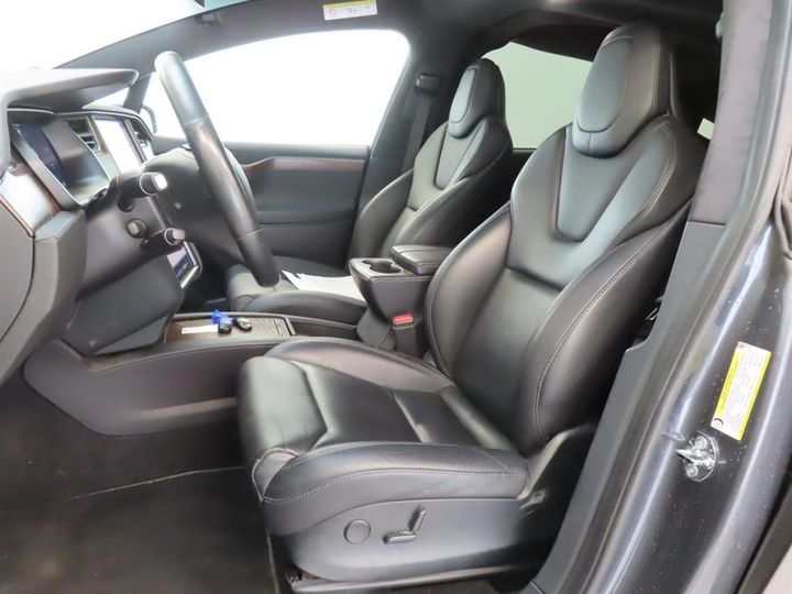 Photo 4 VIN: 5YJXCCE26KF183992 - TESLA MODEL X 