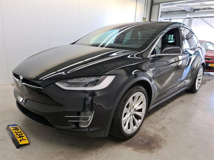 Photo 0 VIN: 5YJXCCE27HF042910 - TESLA X 