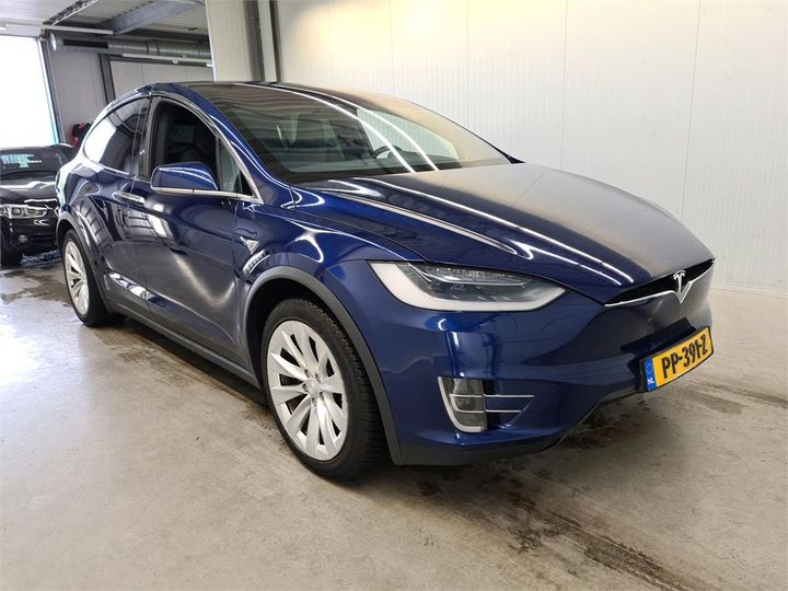 Photo 2 VIN: 5YJXCCE27HF055995 - TESLA X 