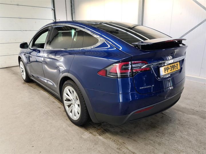 Photo 3 VIN: 5YJXCCE27HF055995 - TESLA X 