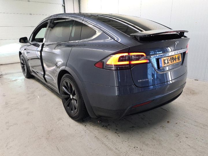 Photo 3 VIN: 5YJXCCE28GF027458 - TESLA X 