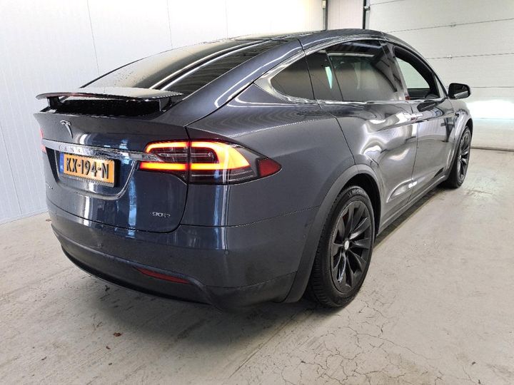 Photo 4 VIN: 5YJXCCE28GF027458 - TESLA X 