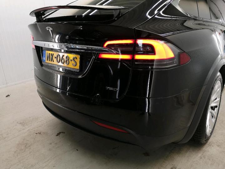 Photo 26 VIN: 5YJXCCE28HF031172 - TESLA X 