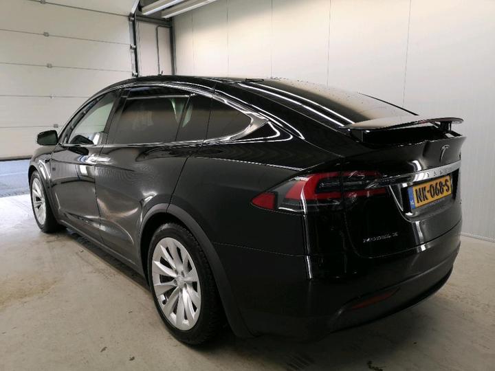 Photo 3 VIN: 5YJXCCE28HF031172 - TESLA X 