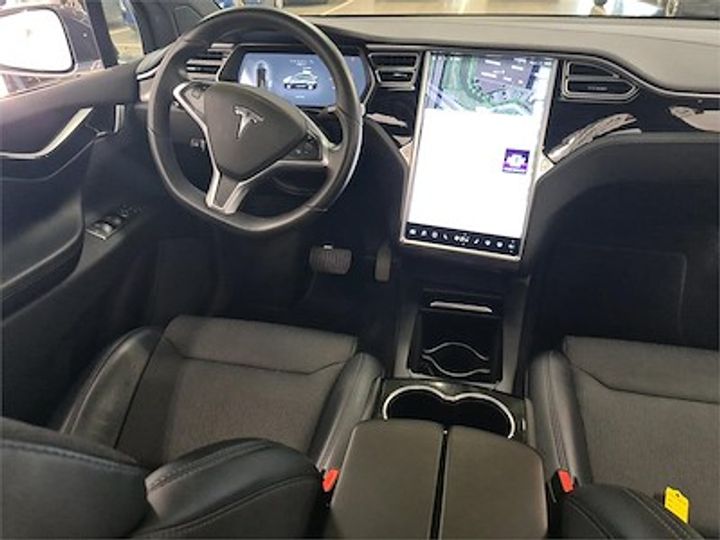 Photo 8 VIN: 5YJXCCE28HF046318 - TESLA MODEL X 