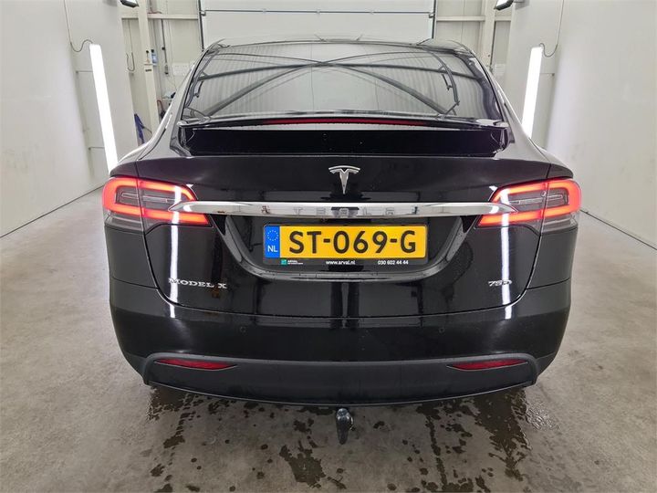 Photo 19 VIN: 5YJXCCE28JF094651 - TESLA MODEL 