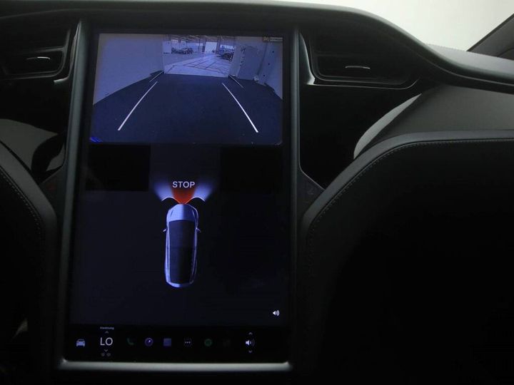 Photo 11 VIN: 5YJXCCE28JF112016 - TESLA MODEL X 