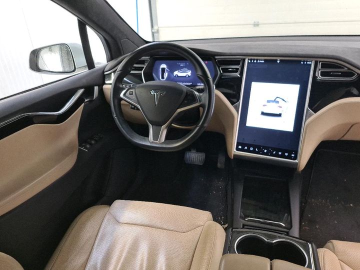 Photo 6 VIN: 5YJXCCE29GF012404 - TESLA X 