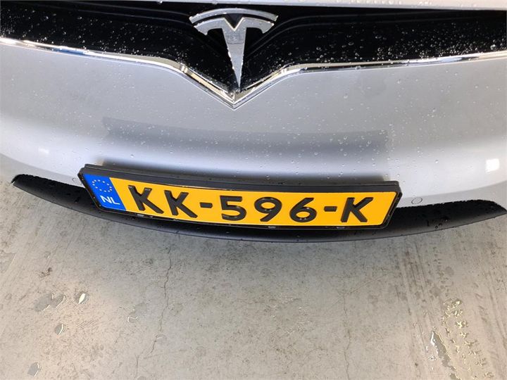 Photo 21 VIN: 5YJXCCE29GF014718 - TESLA X 