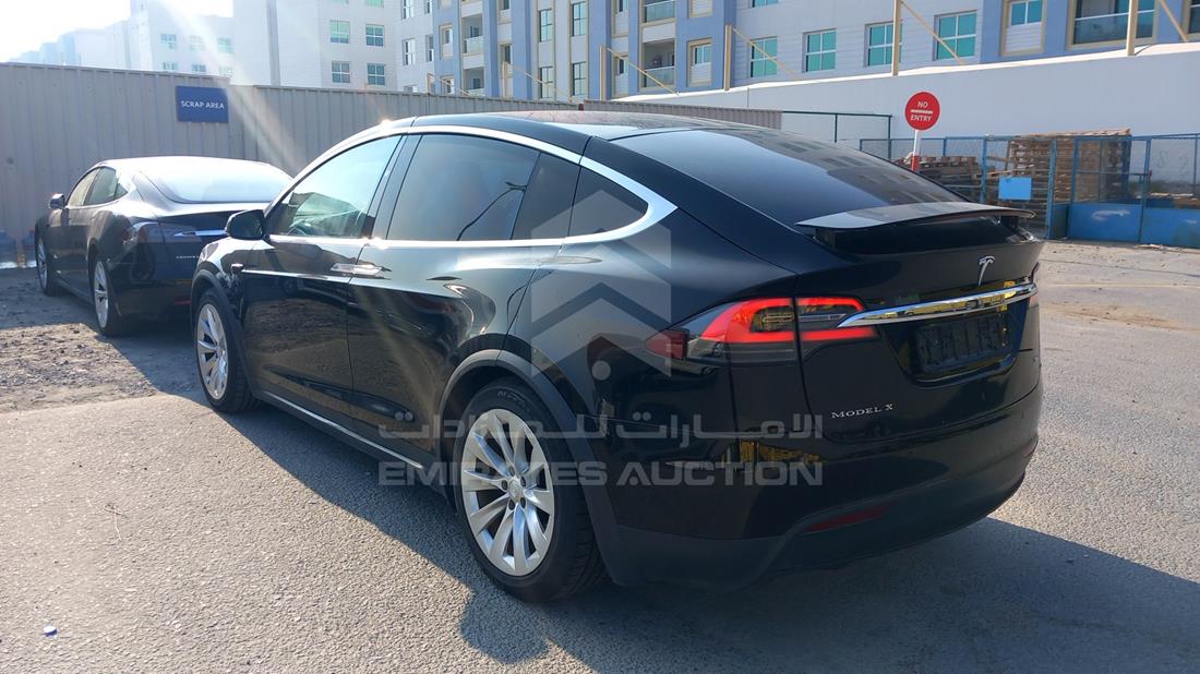 Photo 8 VIN: 5YJXCCE29HF054993 - TESLA MODEL X 