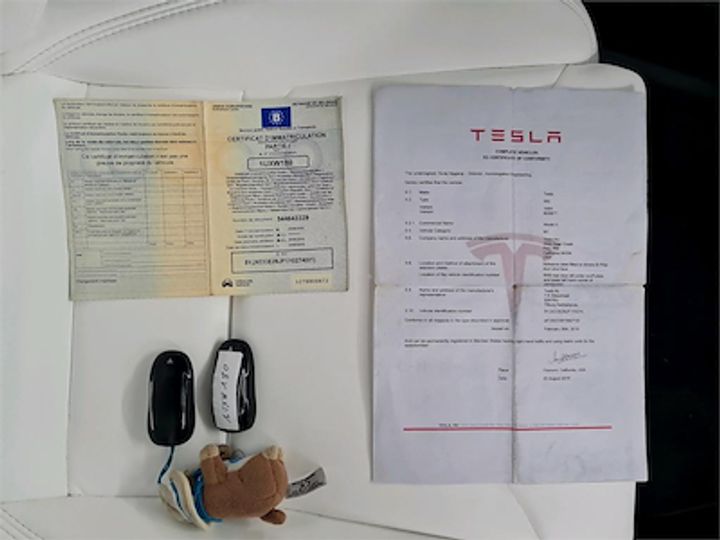 Photo 11 VIN: 5YJXCCE29JF110274 - TESLA MODEL X 