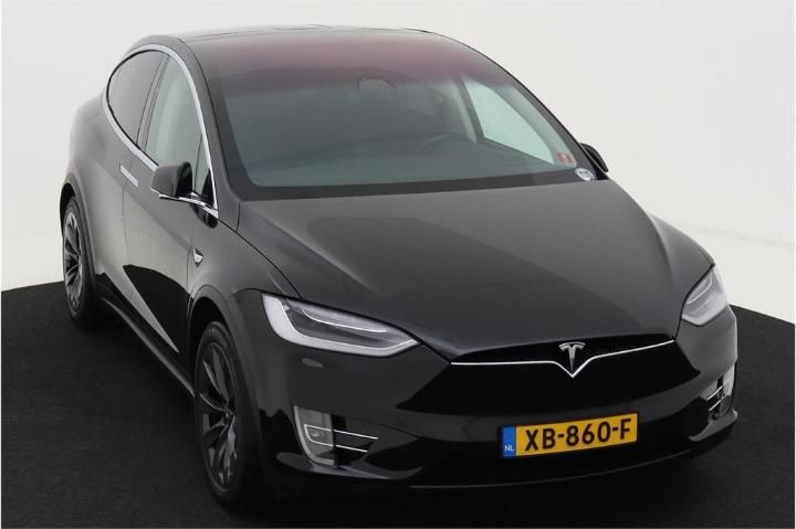 Photo 2 VIN: 5YJXCCE29JF126717 - TESLA MODEL 