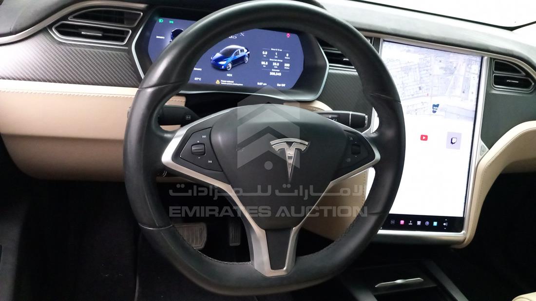 Photo 13 VIN: 5YJXCCE2XHF048989 - TESLA MODEL X 