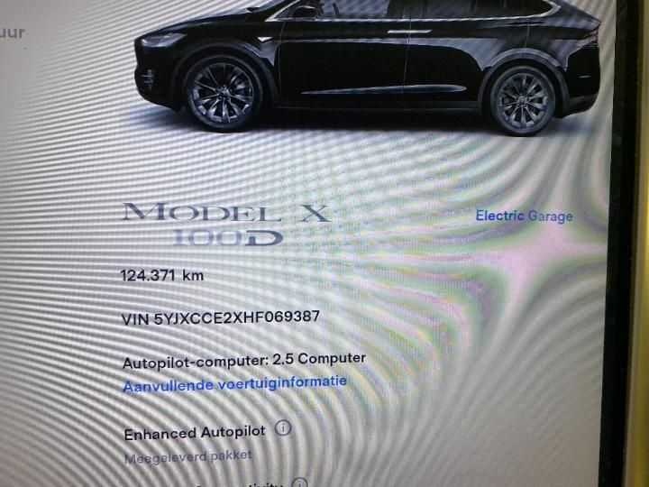 Photo 25 VIN: 5YJXCCE2XHF069387 - TESLA MODEL X SUV 