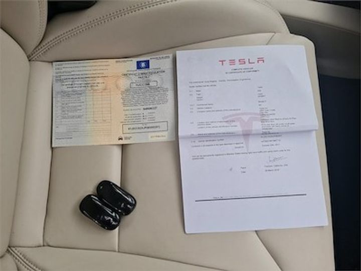 Photo 12 VIN: 5YJXCCE2XJF083053 - TESLA MODEL X 