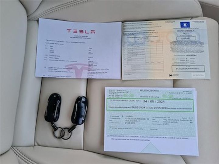 Photo 12 VIN: 5YJXCCE2XJF093033 - TESLA MODEL X 