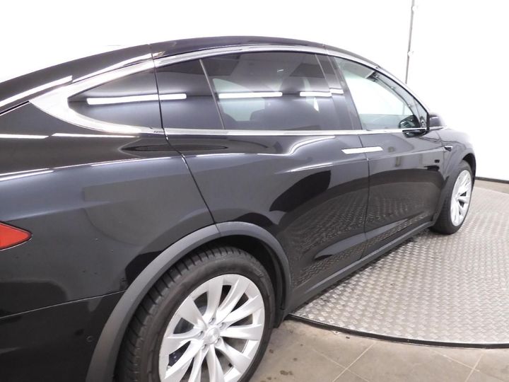 Photo 22 VIN: 5YJXCCE2XJF129402 - TESLA MODEL X 