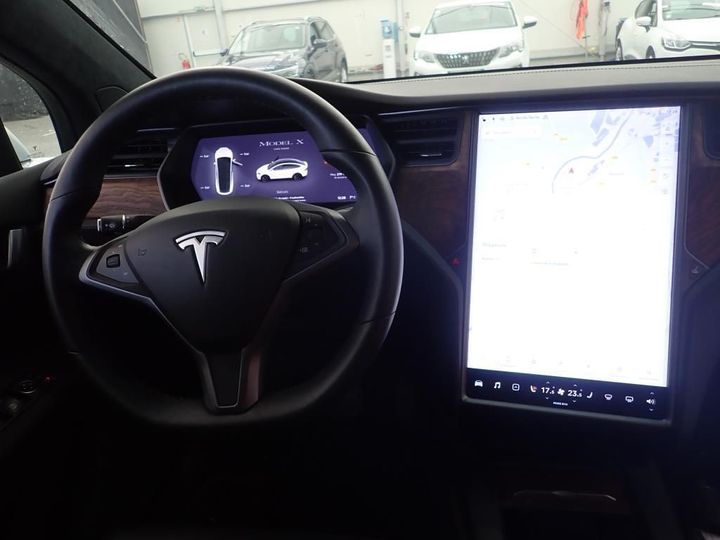 Photo 6 VIN: 5YJXCCE2XLF242303 - TESLA MODEL X 