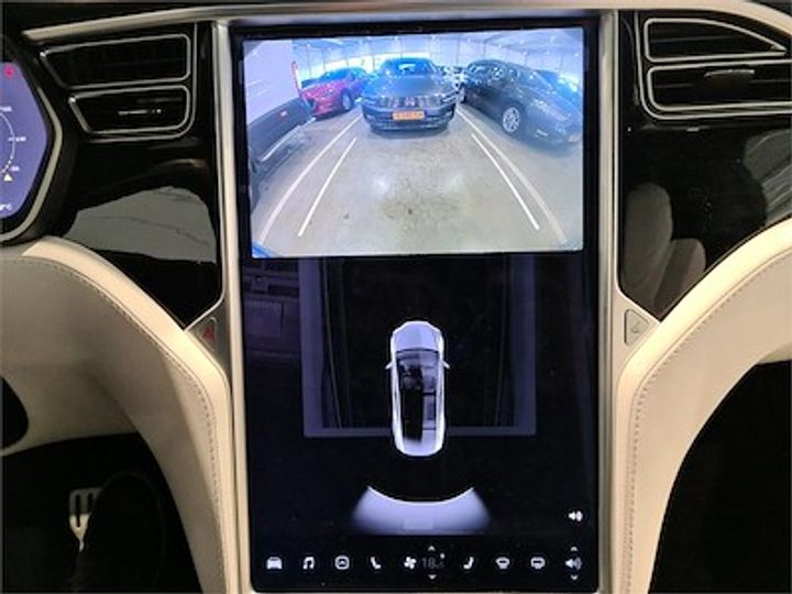 Photo 12 VIN: 5YJXCCE4XHF064210 - TESLA MODEL X 100KWH D LUDICROUS 