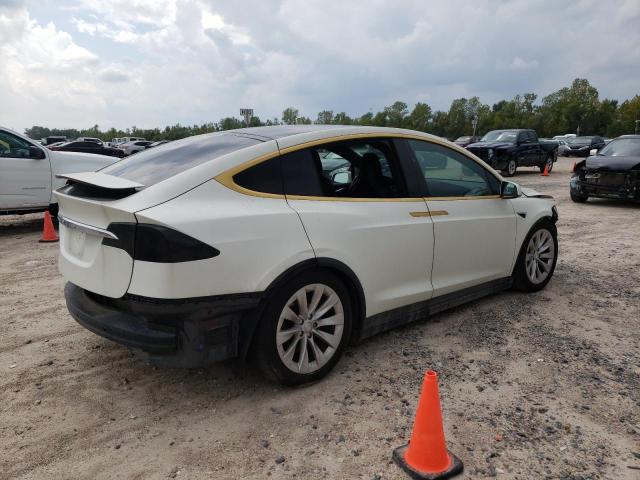 Photo 2 VIN: 5YJXCDE20HF031558 - TESLA MODEL X 