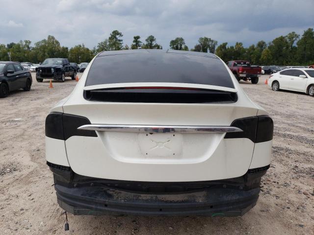 Photo 5 VIN: 5YJXCDE20HF031558 - TESLA MODEL X 