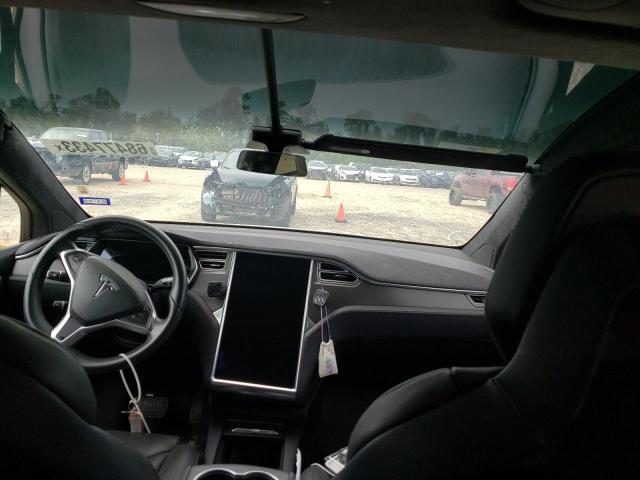 Photo 7 VIN: 5YJXCDE20HF031558 - TESLA MODEL X 