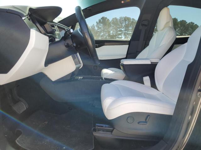 Photo 6 VIN: 5YJXCDE20HF059151 - TESLA MODEL X 