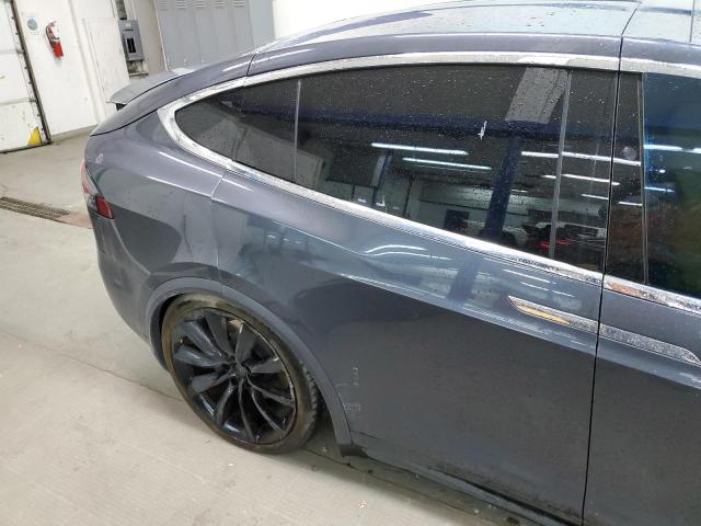 Photo 10 VIN: 5YJXCDE20HF068996 - TESLA MODEL X 