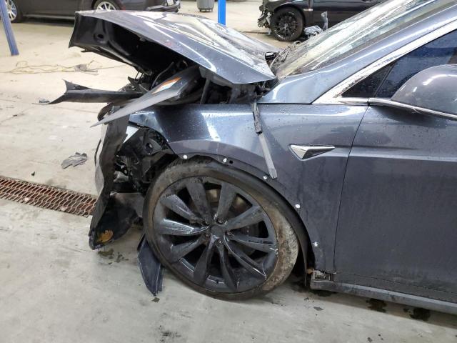 Photo 8 VIN: 5YJXCDE20HF068996 - TESLA MODEL X 