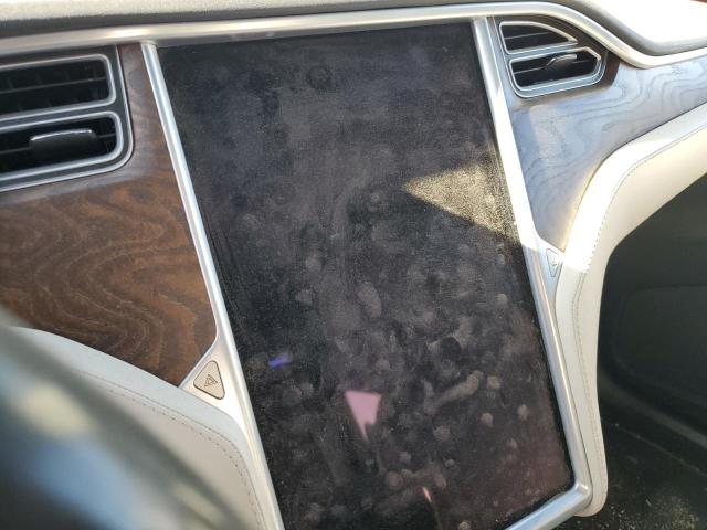 Photo 8 VIN: 5YJXCDE20JF091720 - TESLA MODEL X 