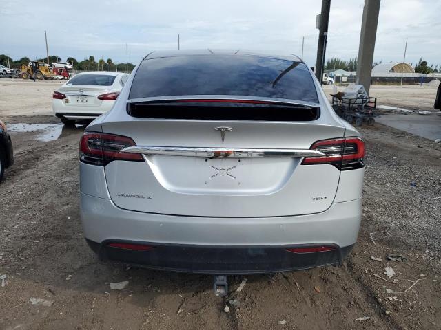 Photo 5 VIN: 5YJXCDE20JF102506 - TESLA MODEL X 