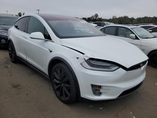 Photo 3 VIN: 5YJXCDE21HF049339 - TESLA MODEL X 