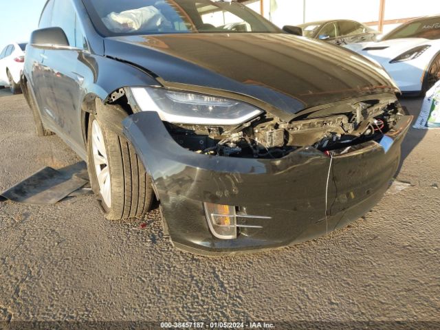 Photo 5 VIN: 5YJXCDE21HF076993 - TESLA MODEL X 