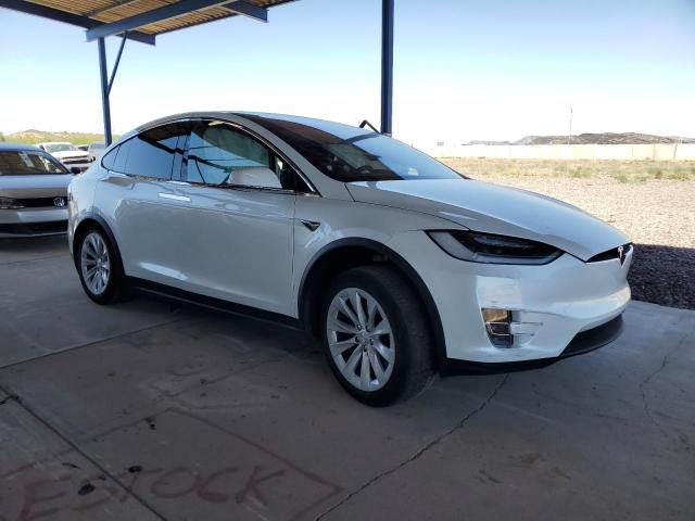 Photo 3 VIN: 5YJXCDE21KF203877 - TESLA MODEL X 