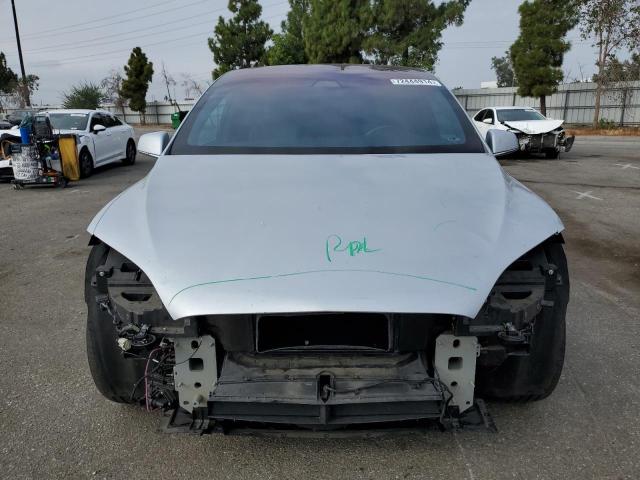 Photo 4 VIN: 5YJXCDE22HF068322 - TESLA MODEL X 