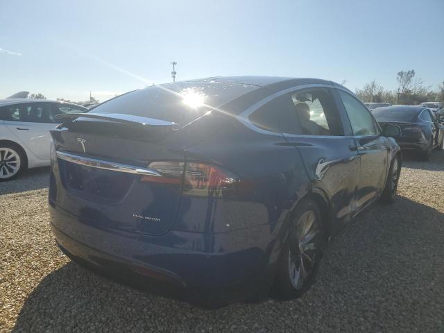 Photo 3 VIN: 5YJXCDE22LF231320 - TESLA MODEL X 