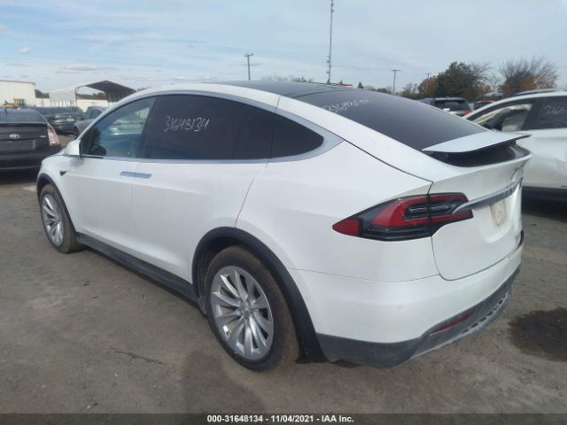 Photo 2 VIN: 5YJXCDE22LF250806 - TESLA MODEL X 