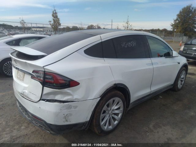 Photo 3 VIN: 5YJXCDE22LF250806 - TESLA MODEL X 