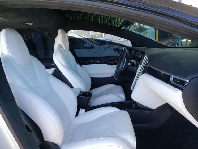 Photo 4 VIN: 5YJXCDE23HF055675 - TESLA MODEL X 