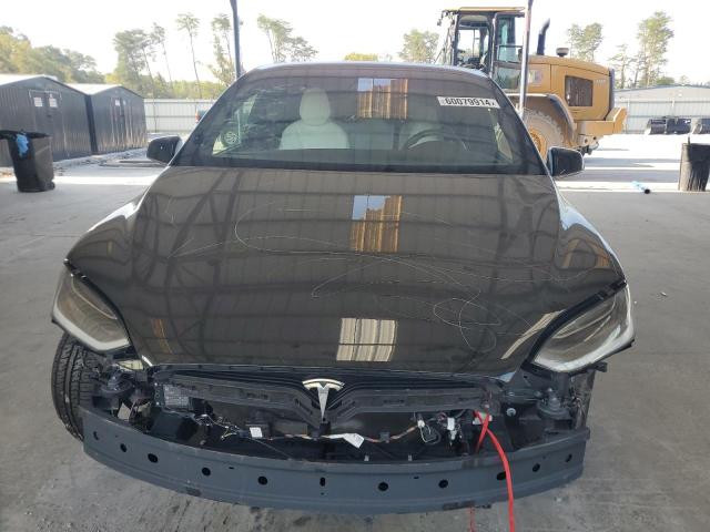 Photo 4 VIN: 5YJXCDE23HF065381 - TESLA MODEL X 