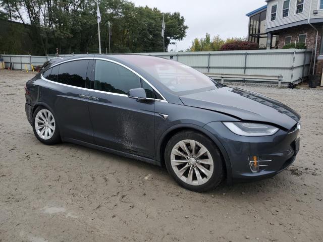 Photo 3 VIN: 5YJXCDE23JF122300 - TESLA MODEL X 