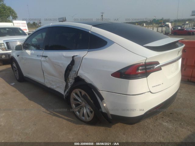 Photo 2 VIN: 5YJXCDE23JF141493 - TESLA MODEL X 