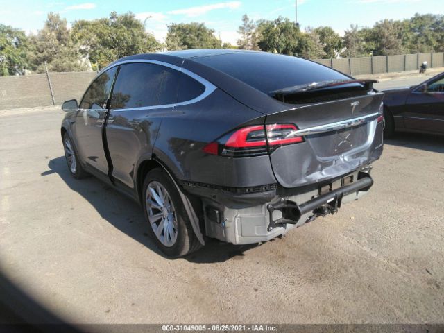 Photo 2 VIN: 5YJXCDE23LF272135 - TESLA MODEL X 