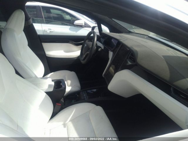 Photo 4 VIN: 5YJXCDE24MF322333 - TESLA MODEL X 