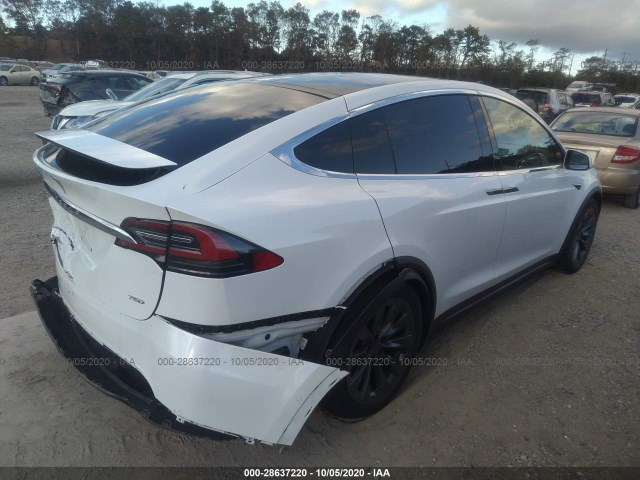 Photo 3 VIN: 5YJXCDE25HF041731 - TESLA MODEL X 