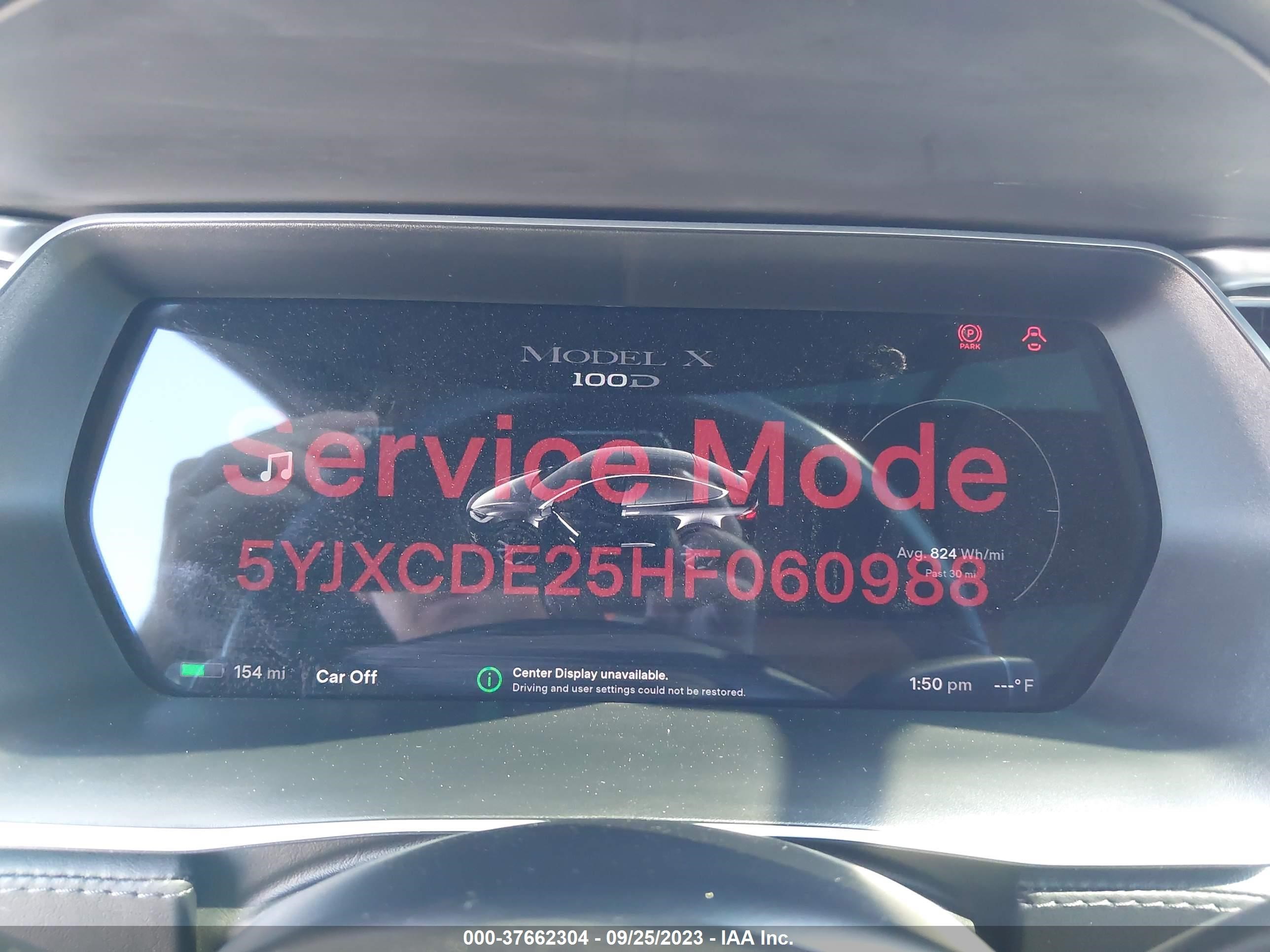 Photo 16 VIN: 5YJXCDE25HF060988 - TESLA MODEL X 